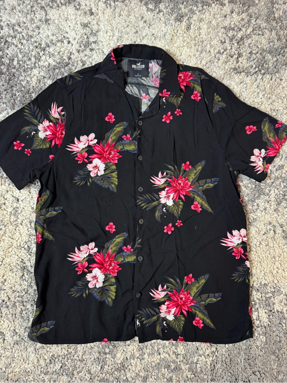 Hollister, Black Short-Sleeve Floral Casual Button-Up Shirt, Large